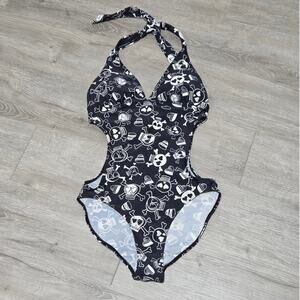 Kaligirlz Skull & Bone Black & White One-Piece Halter Swimsuit Size Small